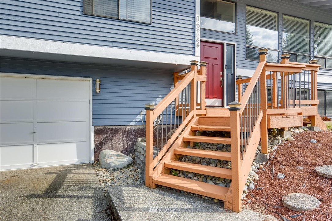 16224 Southeast 178th Street Renton, WA 98058 - Photo 3 of 23 Gallery Image 3