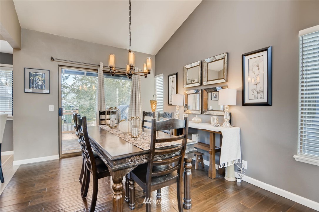 16224 Southeast 178th Street Renton, WA 98058 - Photo 6 of 23 Gallery Image 6