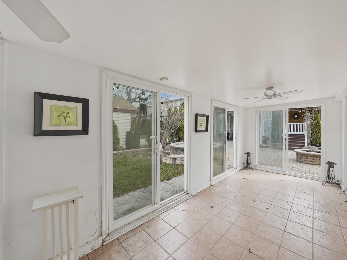 2352 2nd Avenue North Riverside, IL 60546 - Photo 24 of 37 a view of an entryway of house