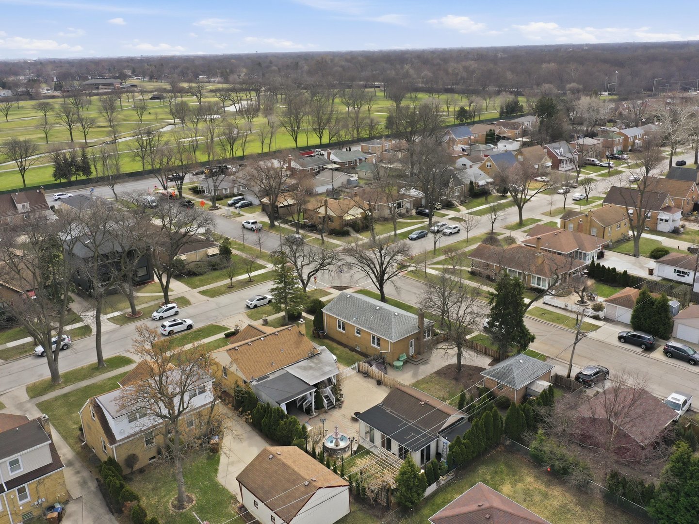 2352 2nd Avenue North Riverside, IL 60546 - Photo 35 of 37 an aerial view of residential houses with outdoor space and river