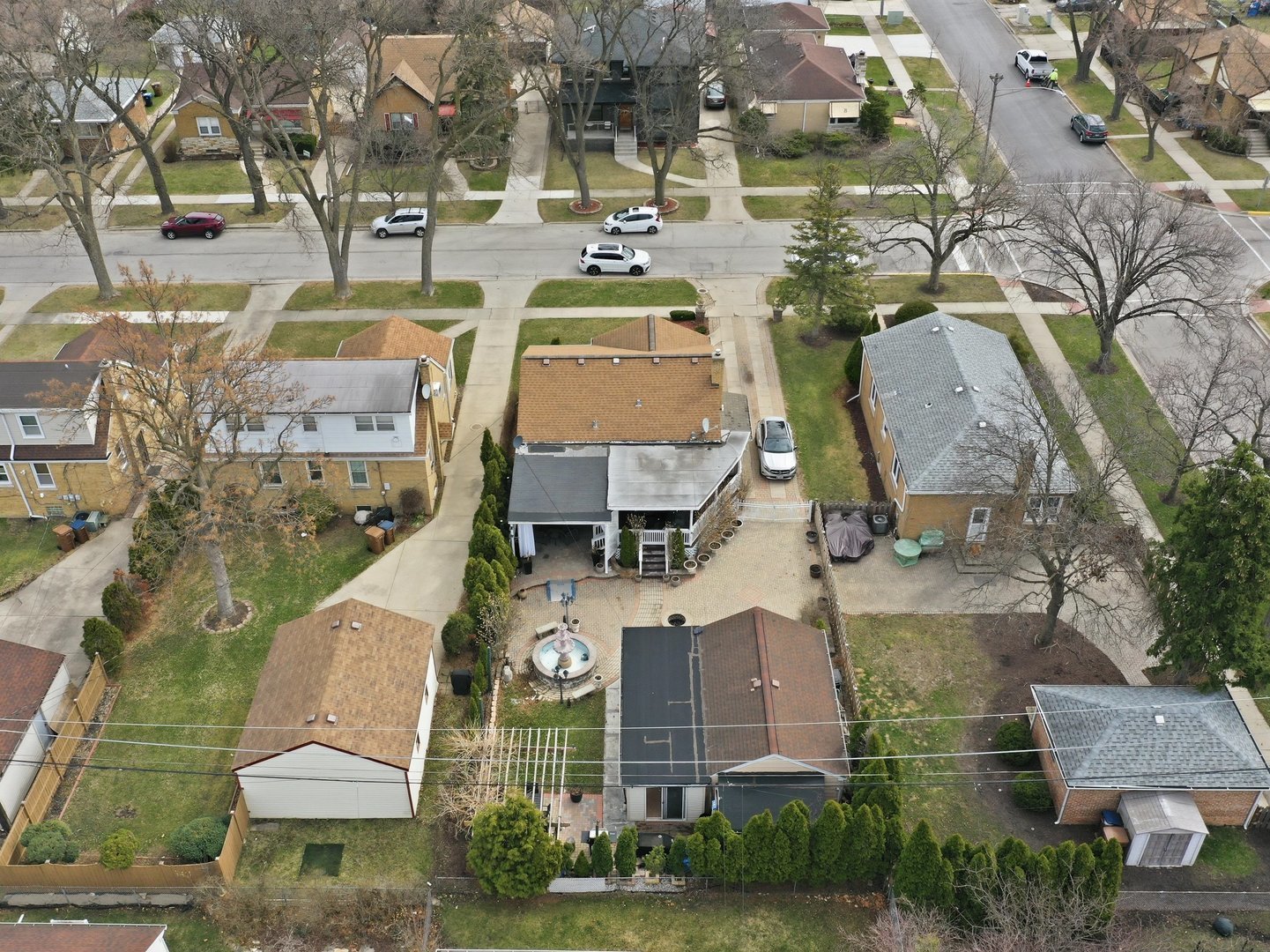 2352 2nd Avenue North Riverside, IL 60546 - Photo 37 of 37 an aerial view of residential houses with outdoor space
