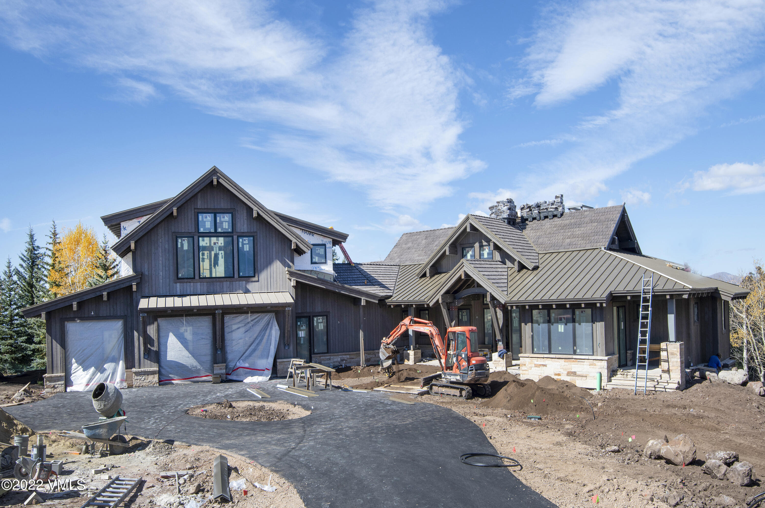 29 Kimberwick Way Edwards, CO 81632 - Photo 17 of 46 a front view of a house