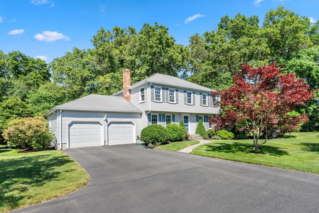 4 Stephanie Road Medway, MA 02053 - Photo 1 of 42 Gallery Image 1