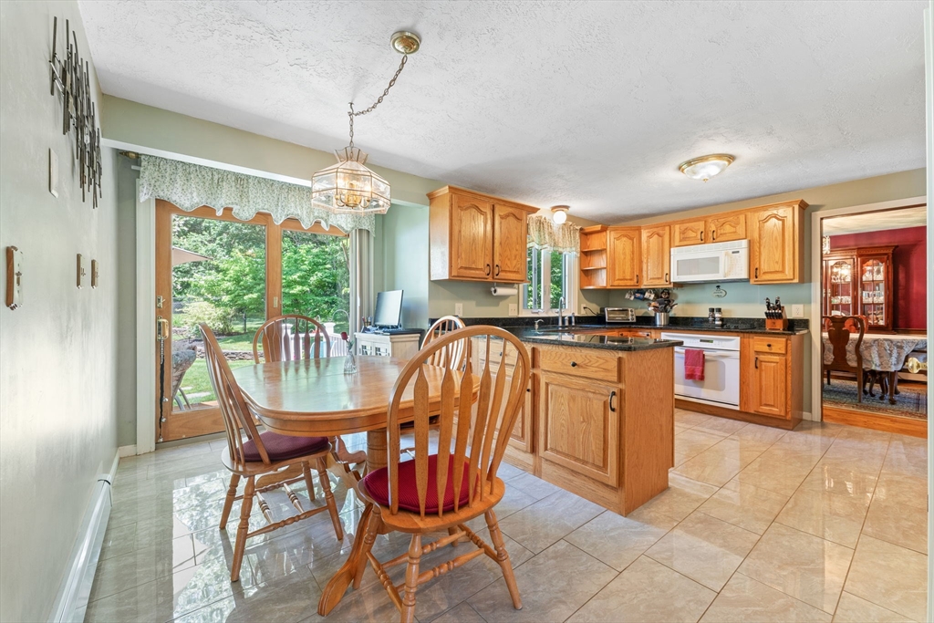 4 Stephanie Road Medway, MA 02053 - Photo 13 of 42 Gallery Image 13