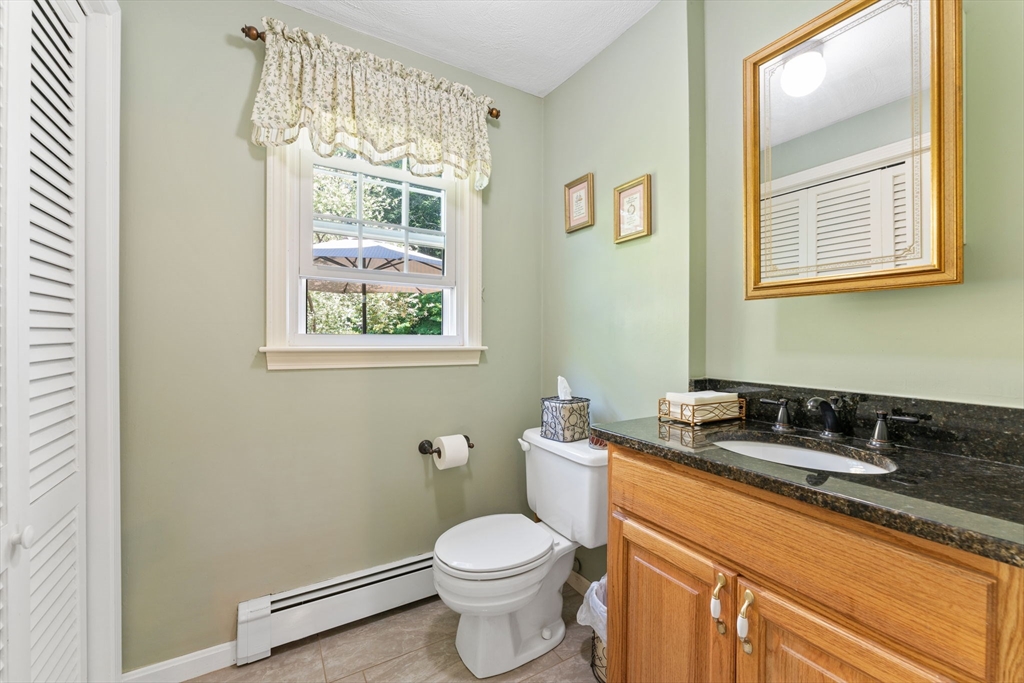4 Stephanie Road Medway, MA 02053 - Photo 18 of 42 Gallery Image 18