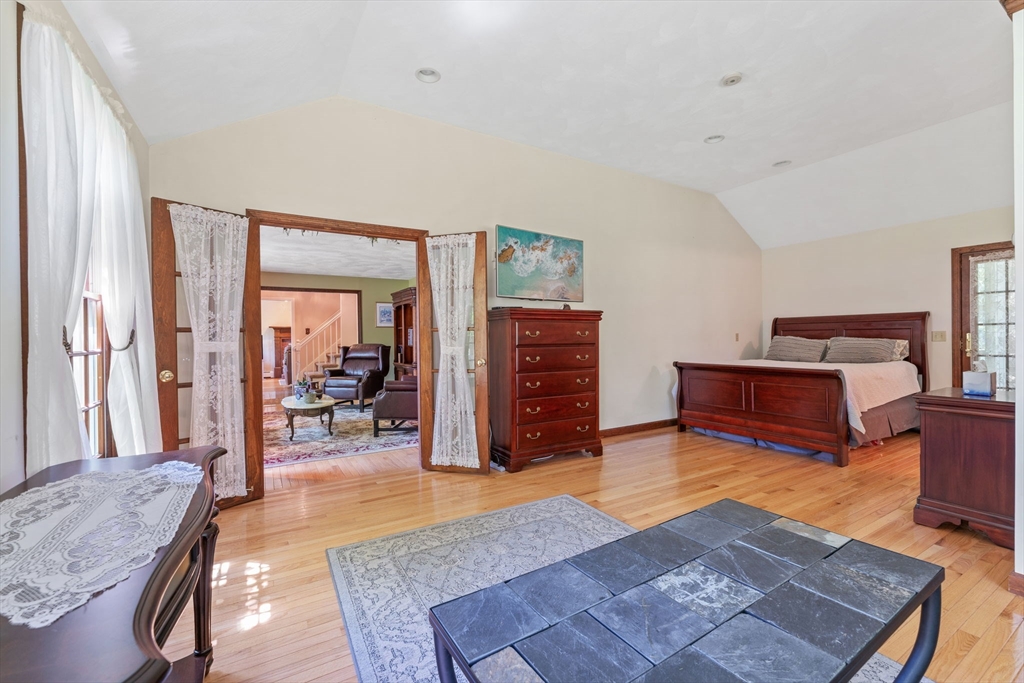 4 Stephanie Road Medway, MA 02053 - Photo 20 of 42 Gallery Image 20