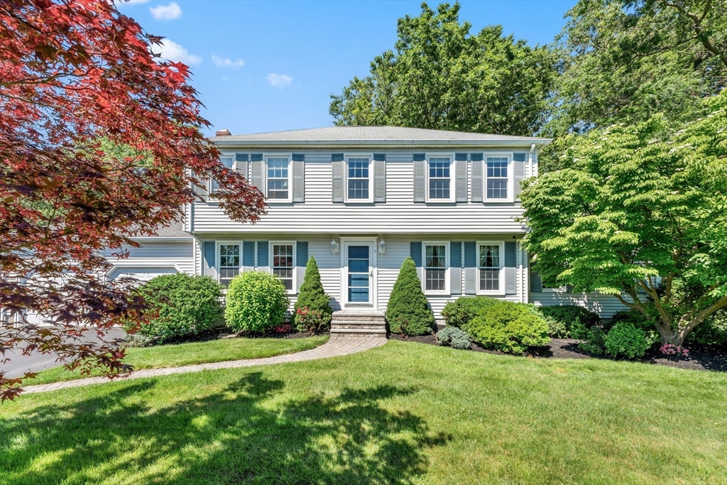 4 Stephanie Road Medway, MA 02053 - Photo 4 of 42 Gallery Image 4