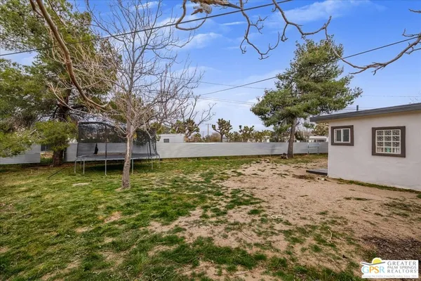$429,000 | 7177 Sunny Place, Yucca Valley, CA 92284