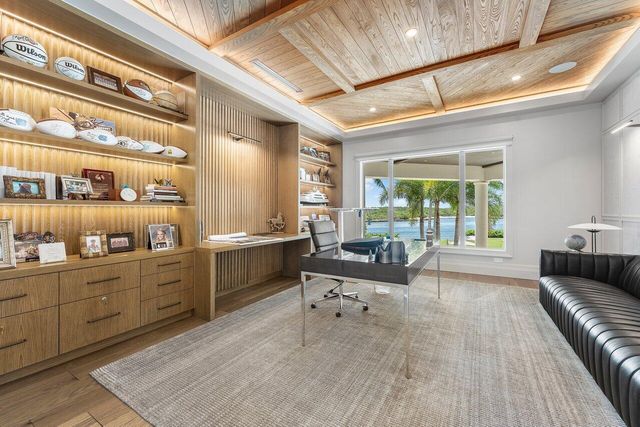 $35,000,000 | 3208 Pilots Point Circle, Jupiter, FL 33477