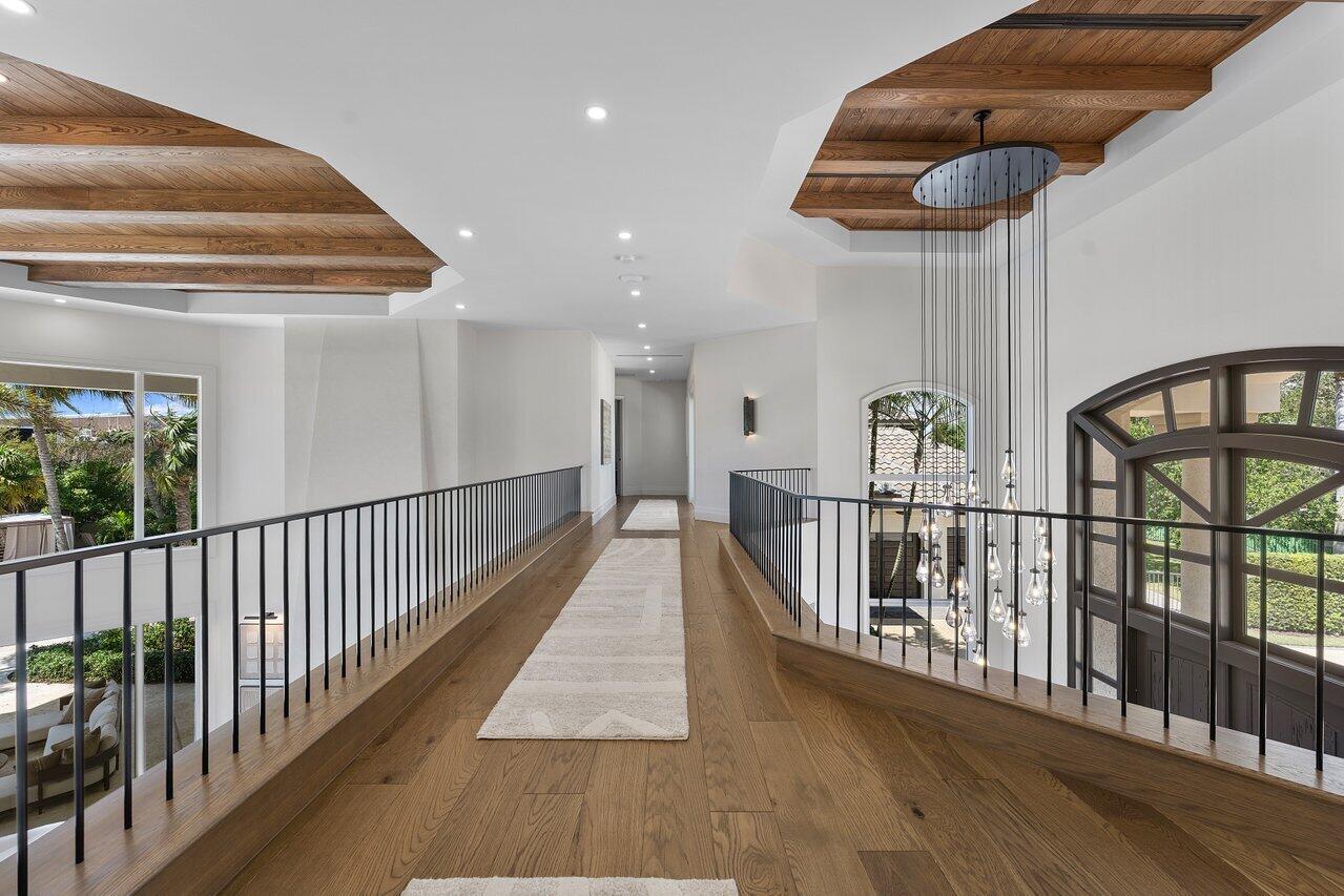 3208 Pilots Point Circle Jupiter, FL 33477 - Photo 32 of 59 Upstairs Hall