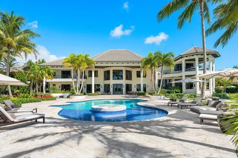 $35,000,000 | 3208 Pilots Point Circle, Jupiter, FL 33477