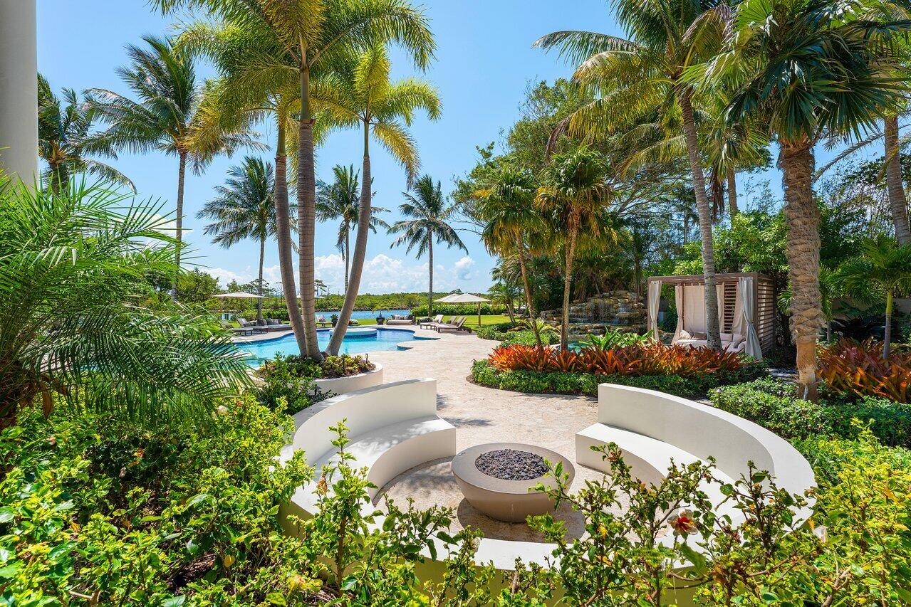 3208 Pilots Point Circle Jupiter, FL 33477 - Photo 41 of 59 Firepit