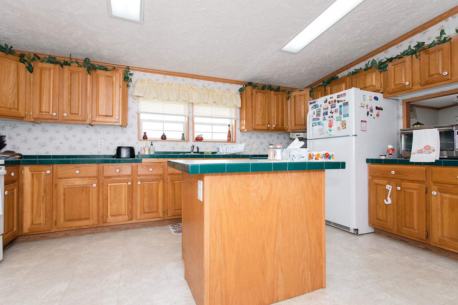 2068 Goshen Road Winchester, KY 40391 - Photo 38 of 49 8G1A9280_websize