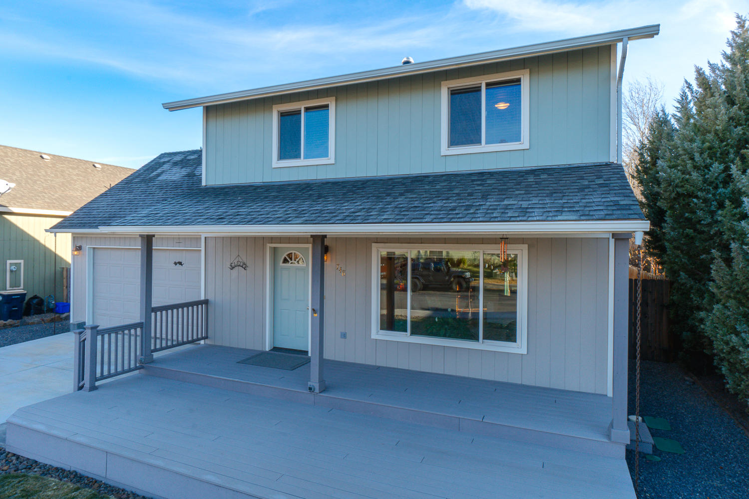 748 Northeast Mason Road Bend, OR 97701 - Photo 2 of 40 748-004
