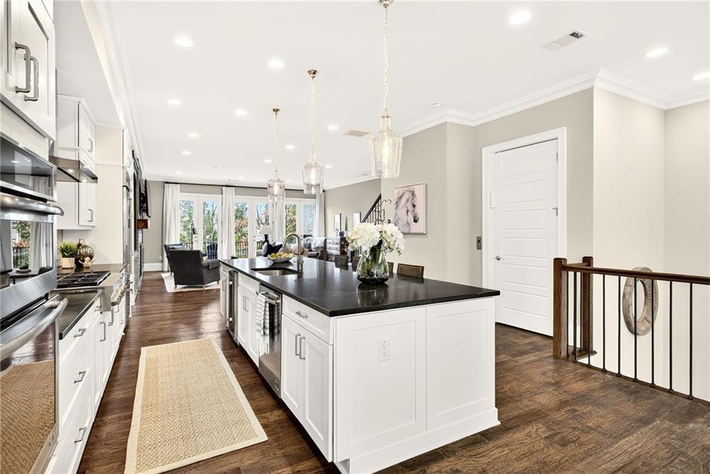 2280 Garrison Street Atlanta, GA 30319 - Photo 13 of 58