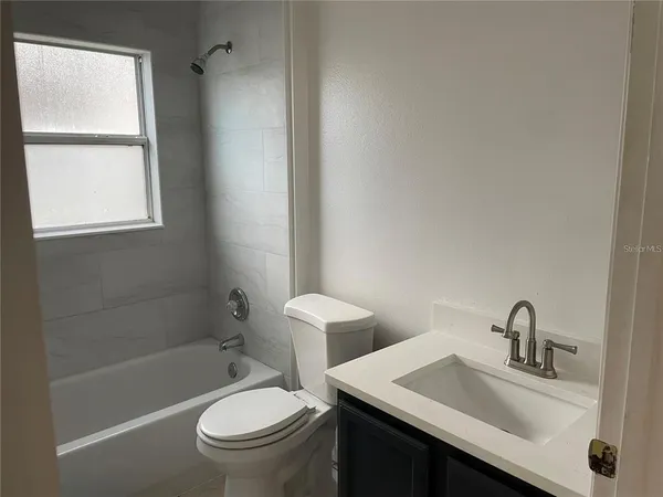 $2,400 | 8312 Lake Park Estates Boulevard, Orlando, FL 32818