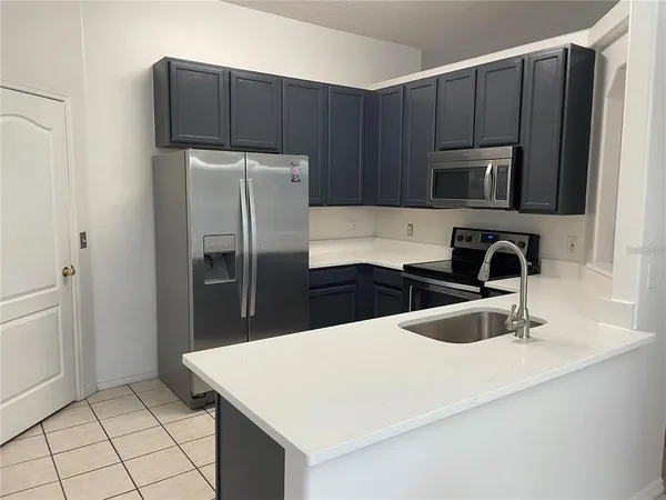 $2,400 | 8312 Lake Park Estates Boulevard, Orlando, FL 32818