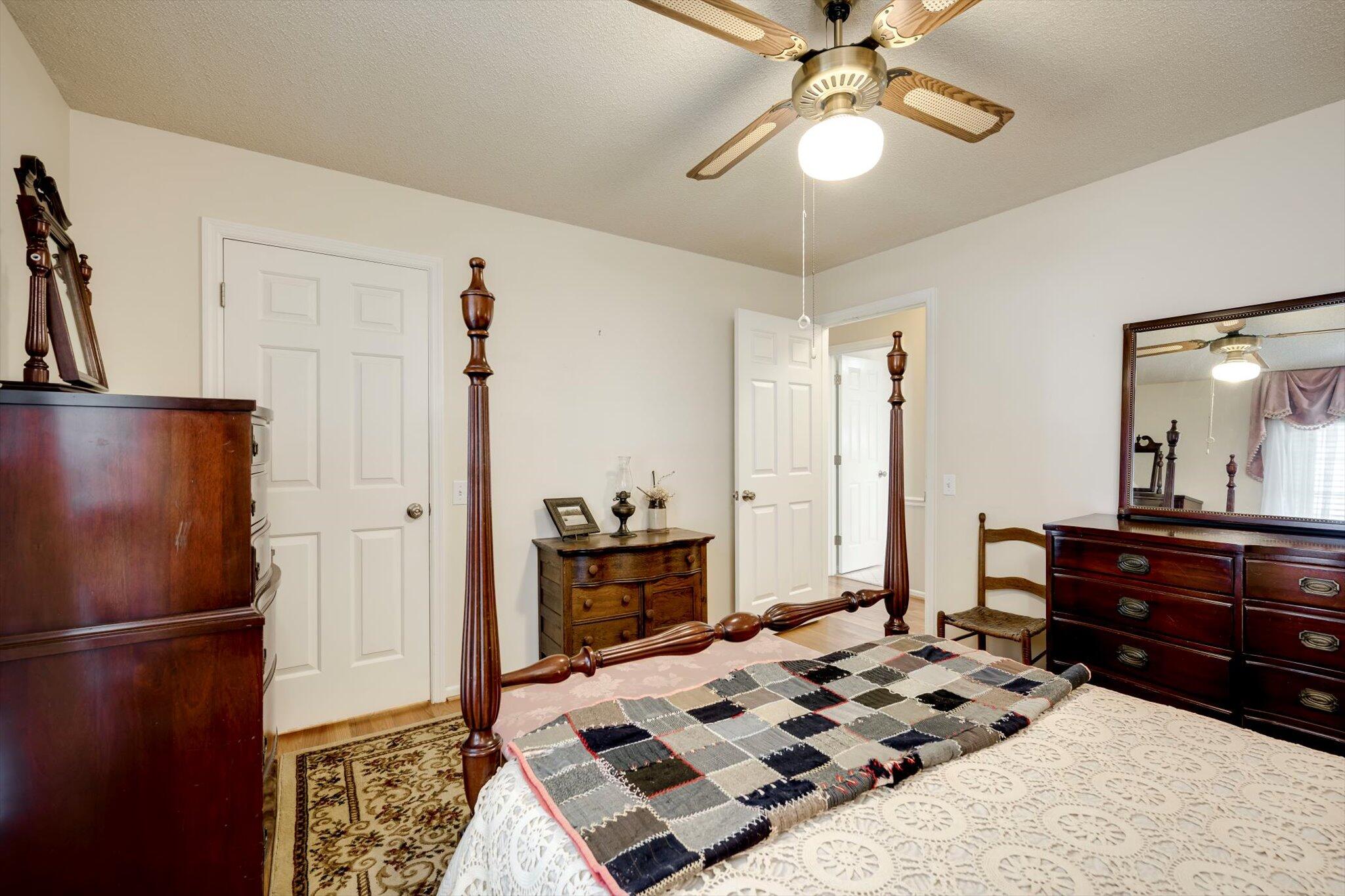 7 Donna Street Williston, SC 29853 - Photo 23 of 43