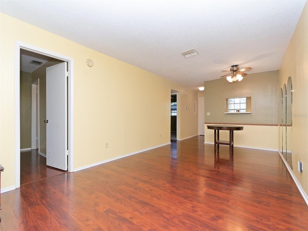 2465 Northside Drive, Unit 906 Clearwater, FL 33761 - Photo 11 of 33