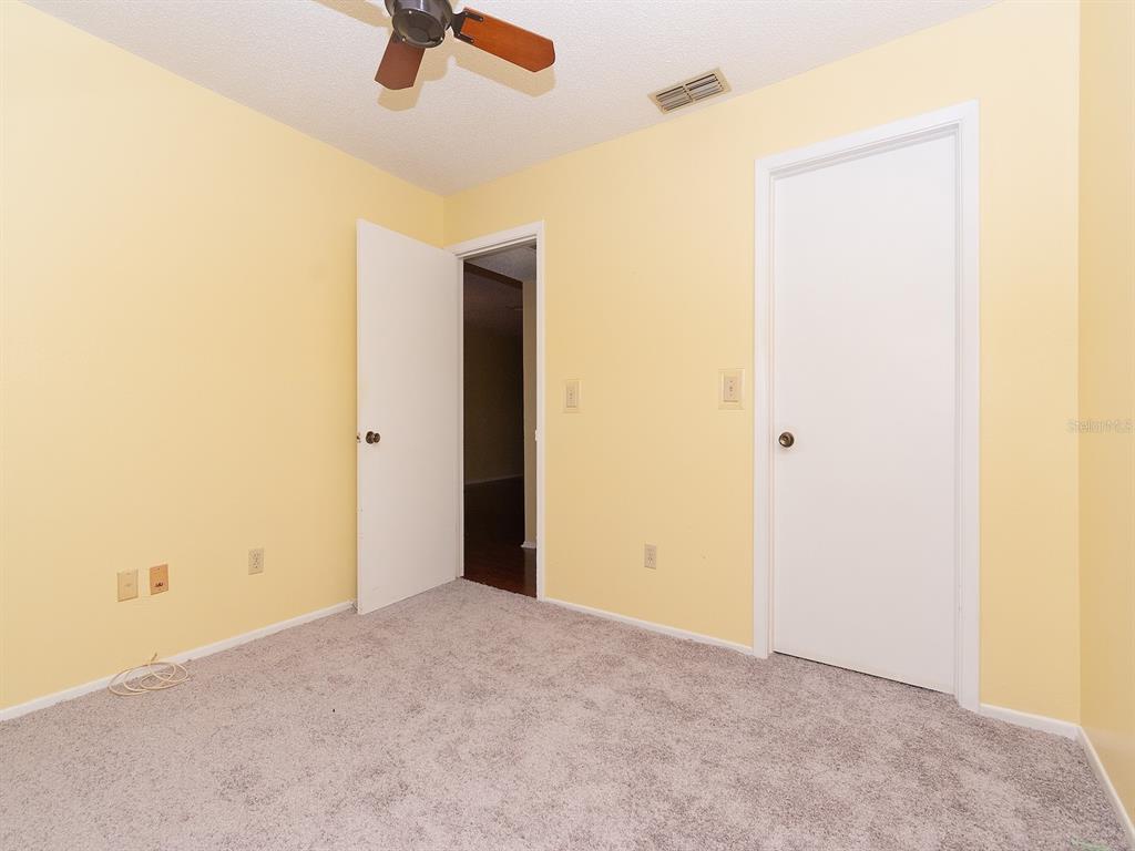 2465 Northside Drive, Unit 906 Clearwater, FL 33761 - Photo 17 of 33