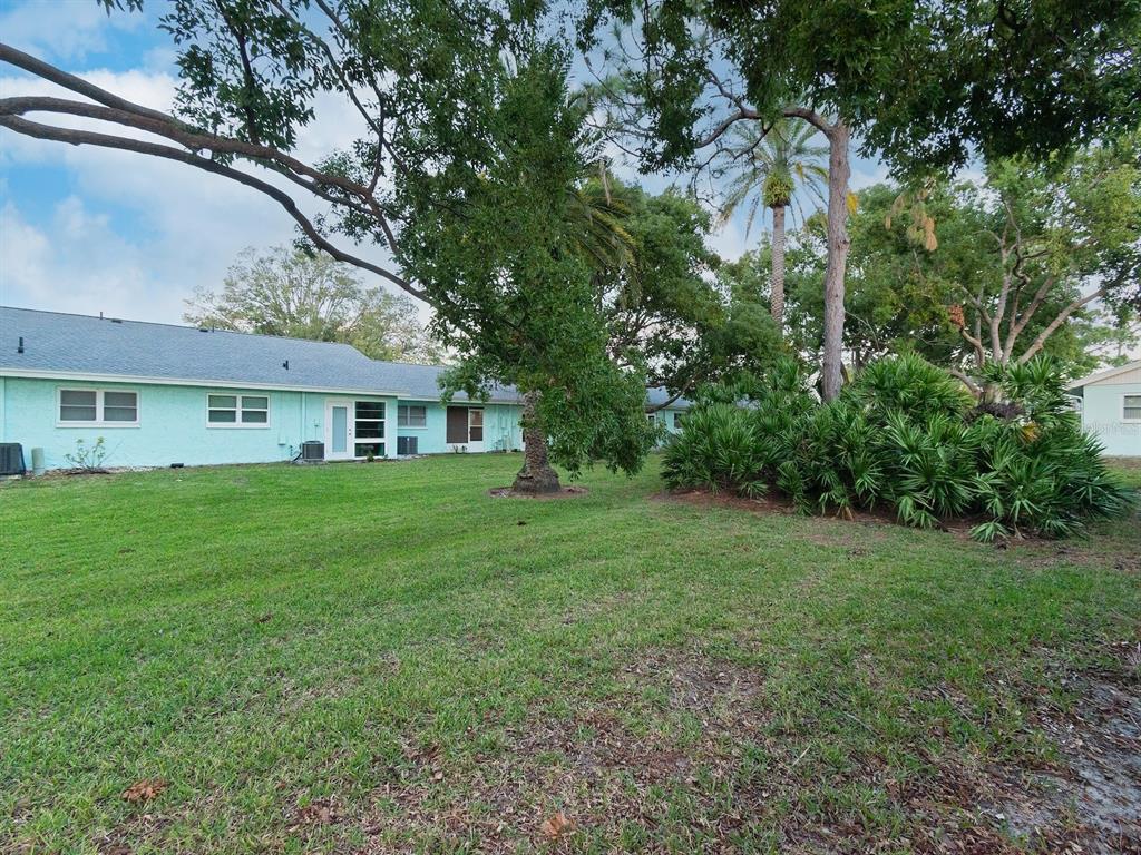 2465 Northside Drive, Unit 906 Clearwater, FL 33761 - Photo 23 of 33
