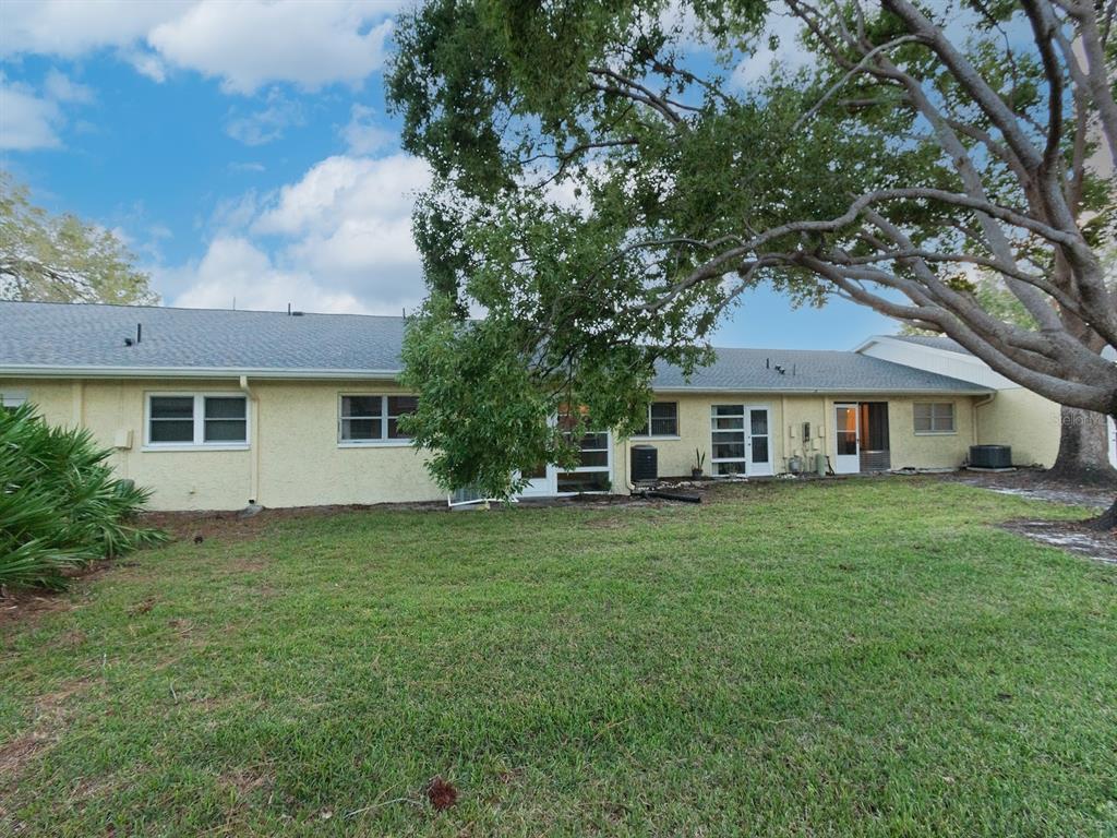2465 Northside Drive, Unit 906 Clearwater, FL 33761 - Photo 24 of 33