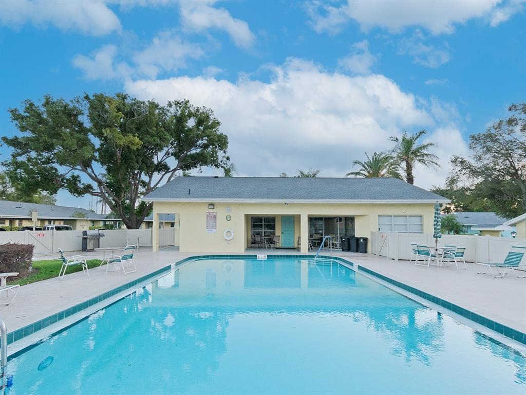 2465 Northside Drive, Unit 906 Clearwater, FL 33761 - Photo 29 of 33