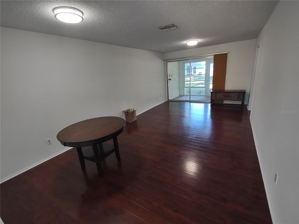 2465 Northside Drive, Unit 906 Clearwater, FL 33761 - Photo 32 of 33