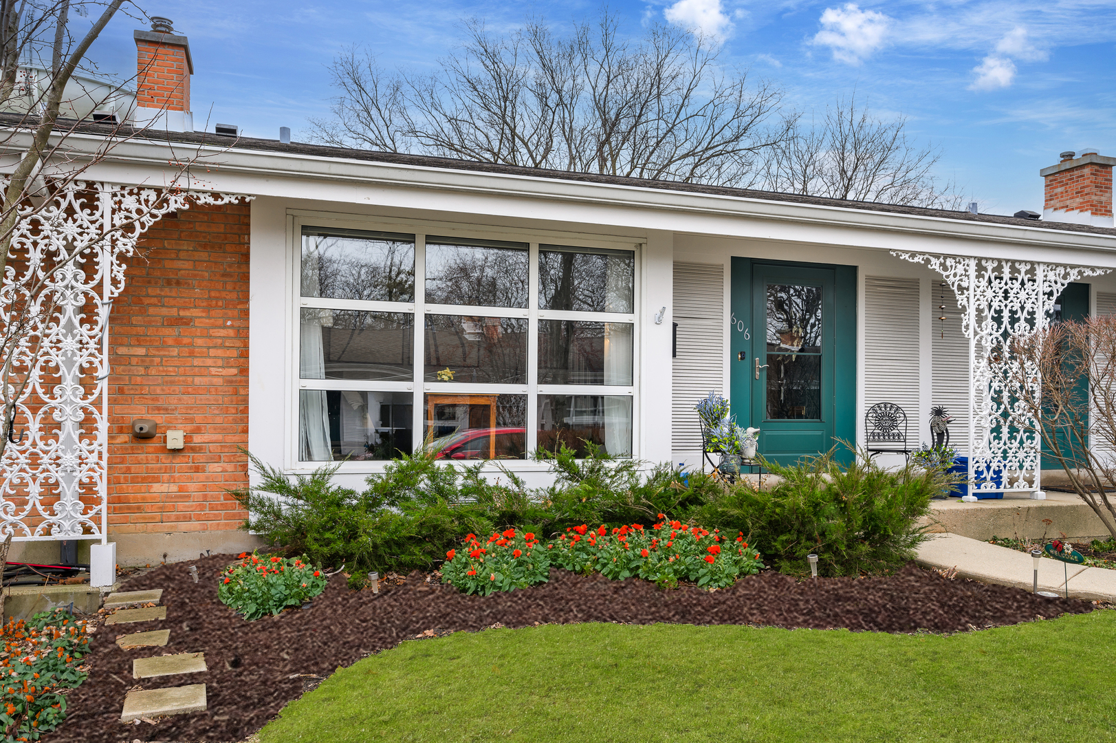 606 Carriage Hill Drive Glenview, IL 60025 - Photo 1 of 1 front view of a house with a yard
