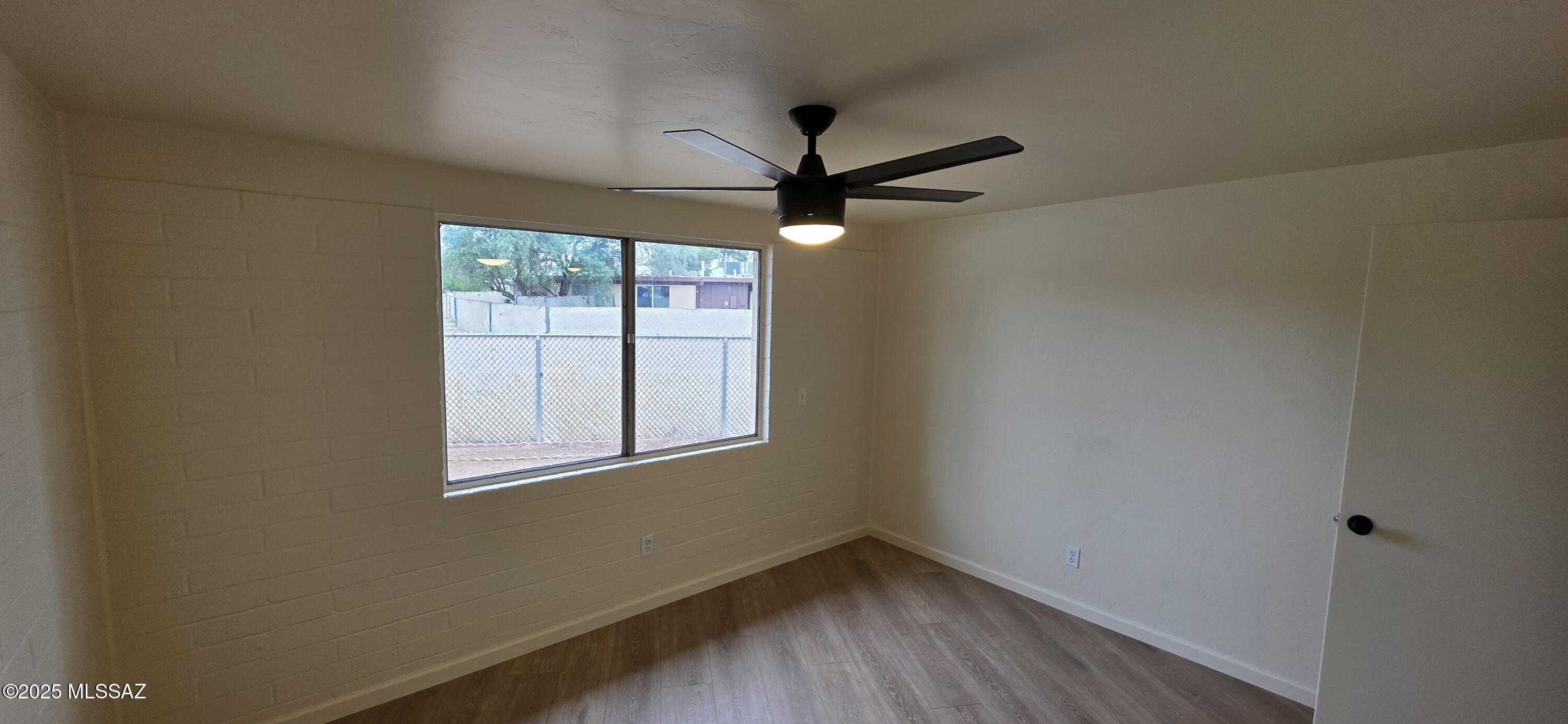 1507 West Roger Road Tucson, AZ 85705 - Photo 9 of 16 Gallery Image 9