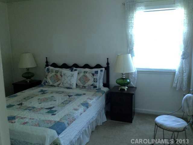 9104 Singingpine Road, Unit 12 Charlotte, NC 28214 - Photo 2 of 9 Gallery Image 2