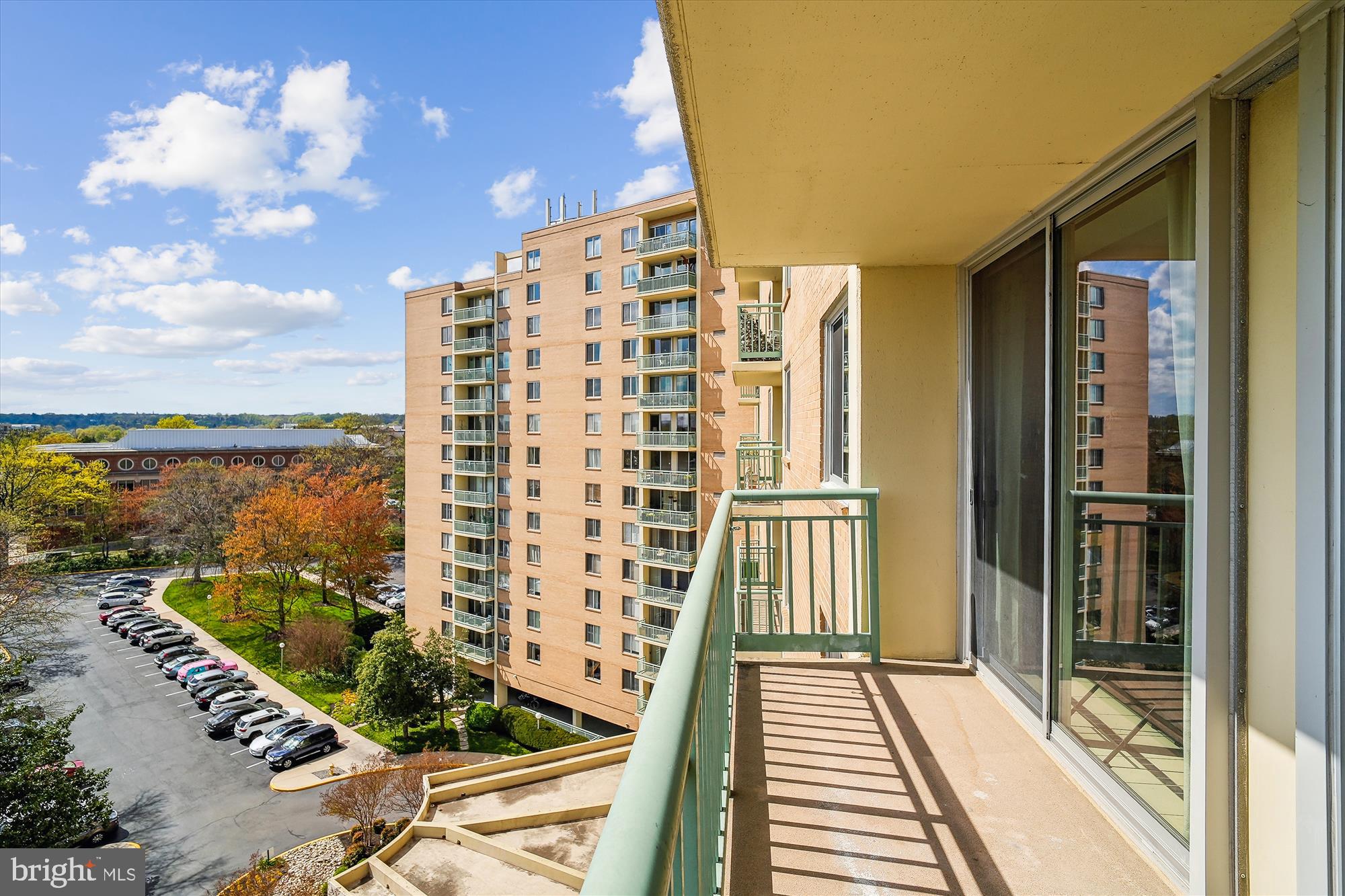 501 Slaters Lane, Unit 806 Alexandria, VA 22314 - Photo 19 of 68