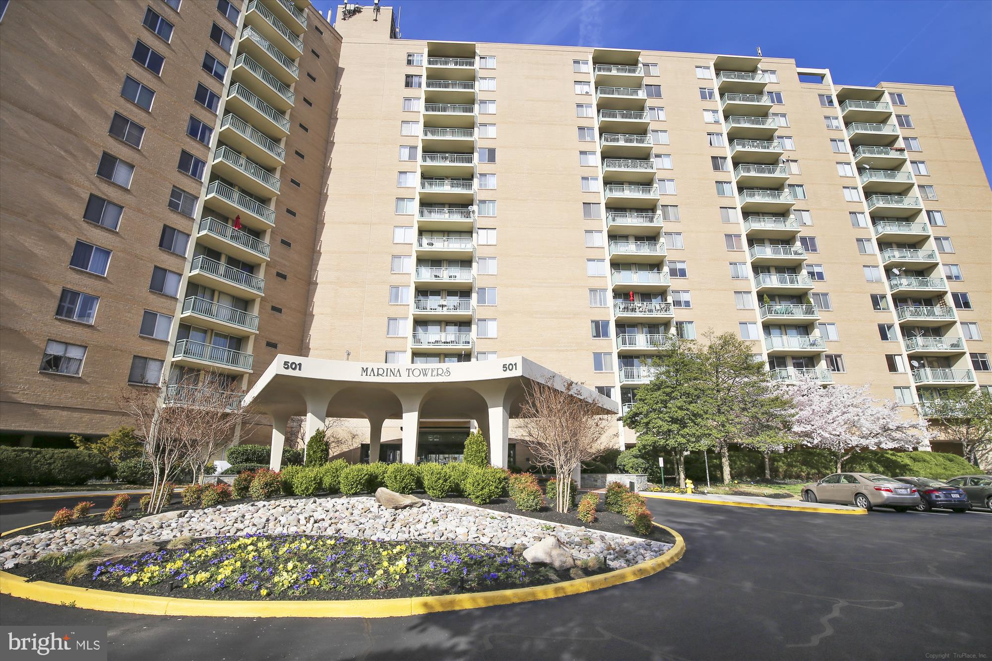 501 Slaters Lane, Unit 806 Alexandria, VA 22314 - Photo 2 of 68