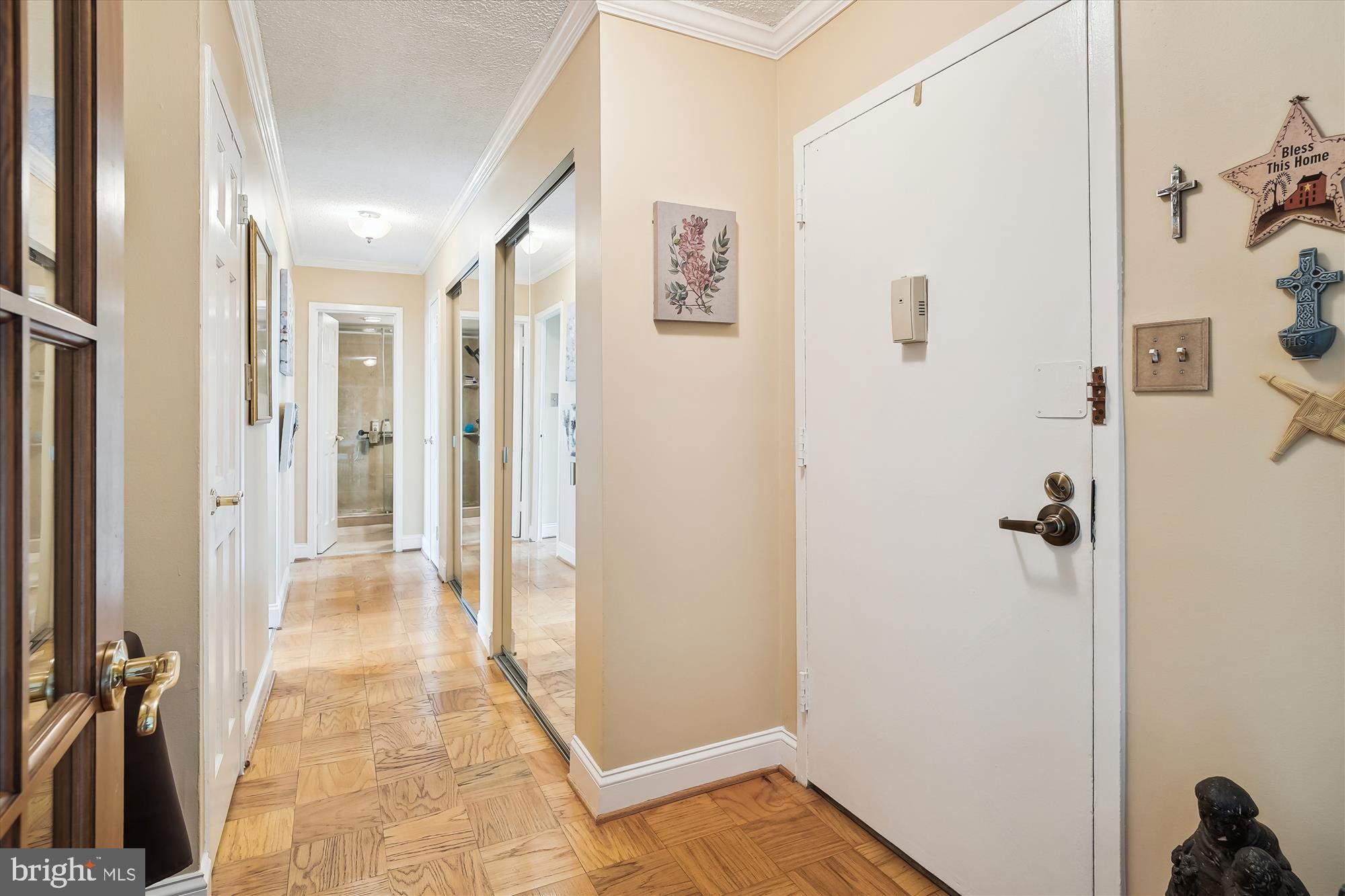 501 Slaters Lane, Unit 806 Alexandria, VA 22314 - Photo 22 of 68