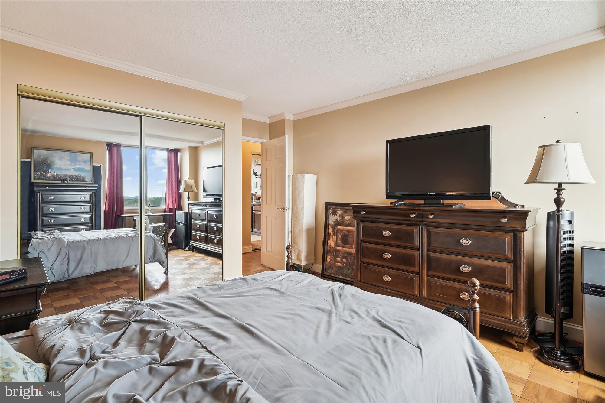 501 Slaters Lane, Unit 806 Alexandria, VA 22314 - Photo 33 of 68
