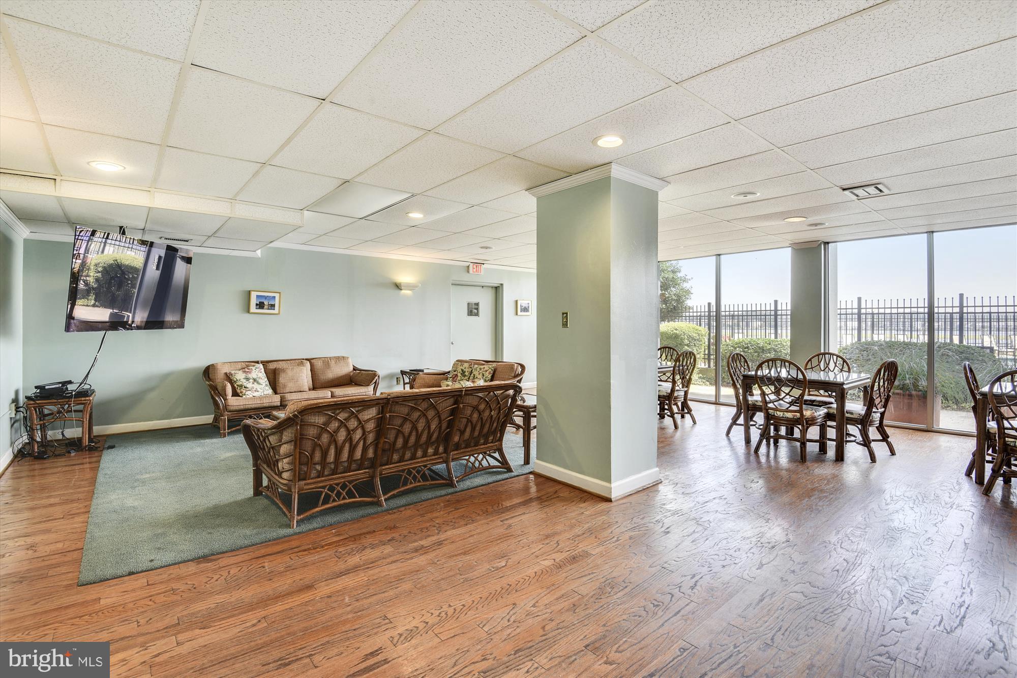 501 Slaters Lane, Unit 806 Alexandria, VA 22314 - Photo 48 of 68