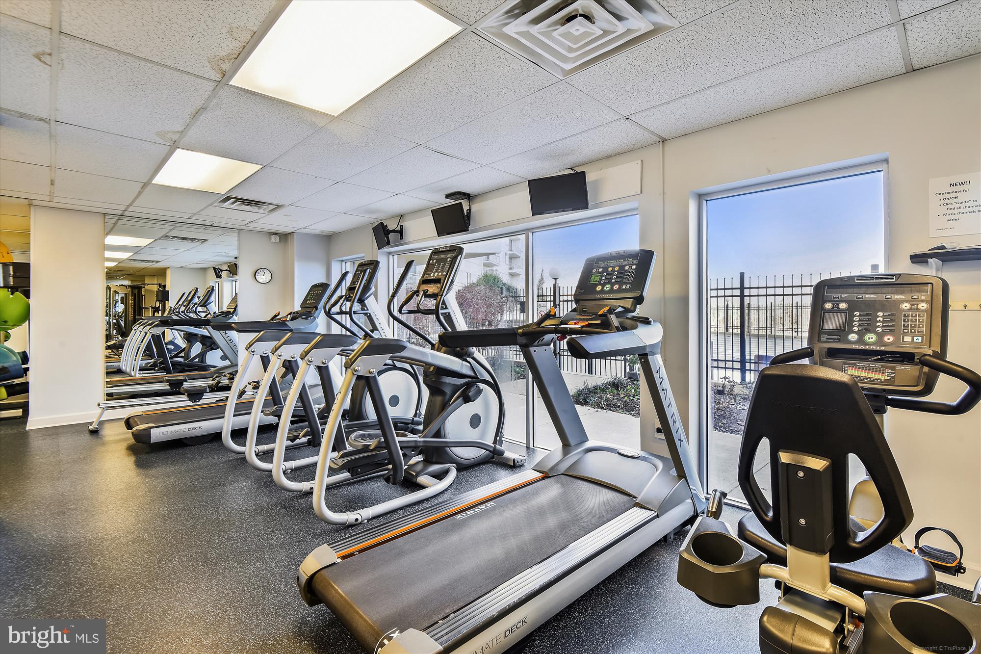 501 Slaters Lane, Unit 806 Alexandria, VA 22314 - Photo 50 of 68