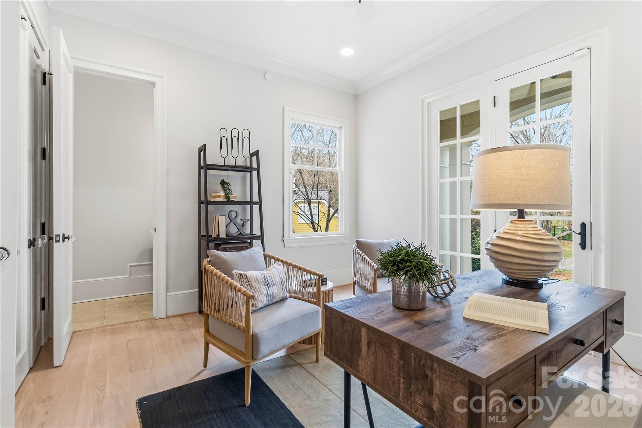 6321 Sharon Hills Road Charlotte, NC 28210 - Photo 31 of 46 a living room with furniture and wooden floor