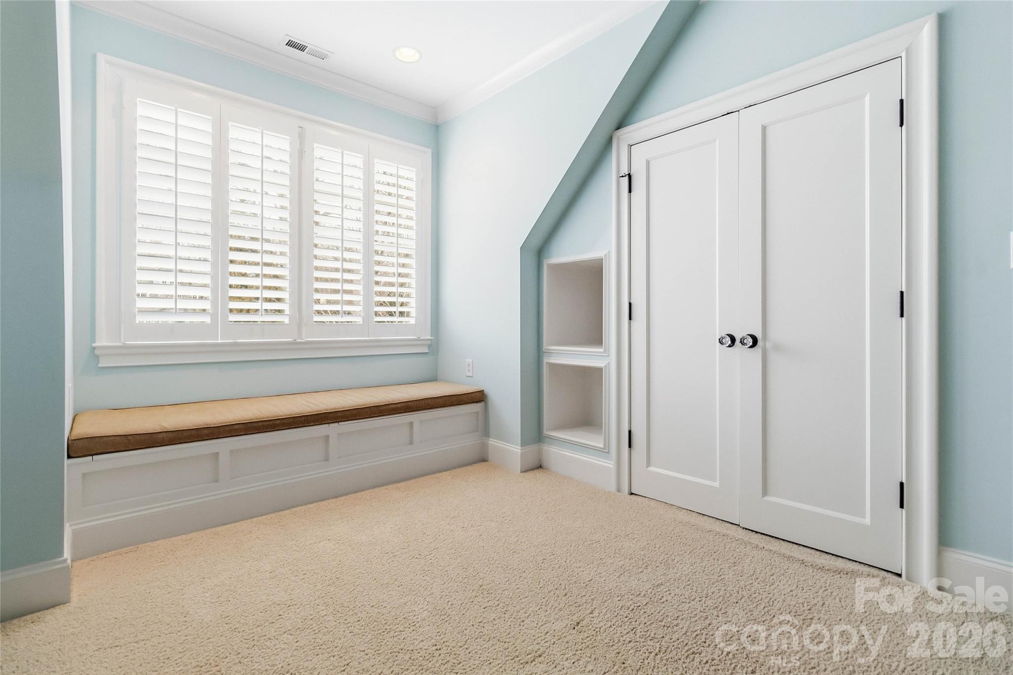 6321 Sharon Hills Road Charlotte, NC 28210 - Photo 36 of 46 a spacious bathroom with a bathtub and a shower
