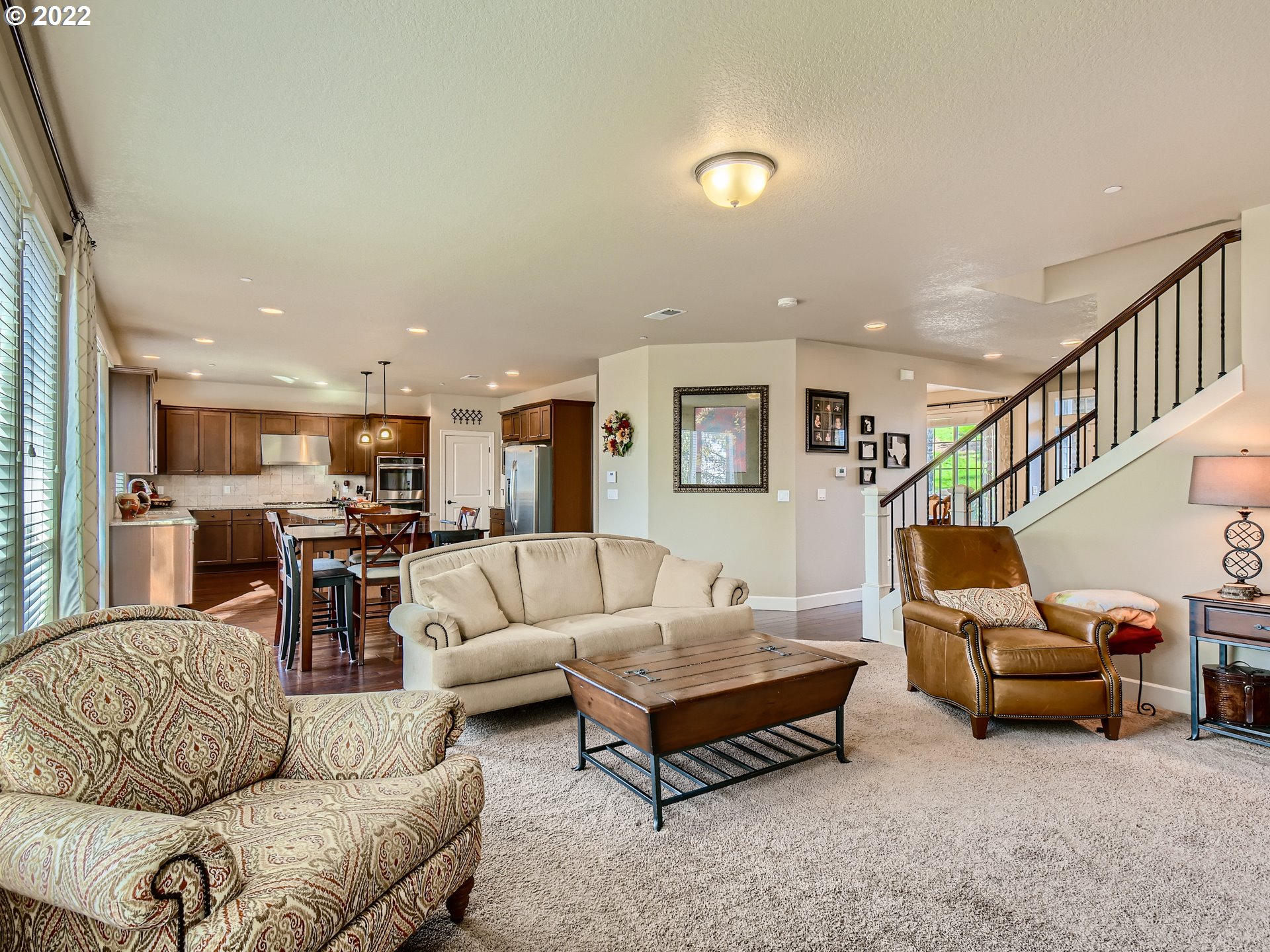 13736 Southeast Aldridge Road Happy Valley, OR 97086 - Photo 6 of 32 Gallery Image 6