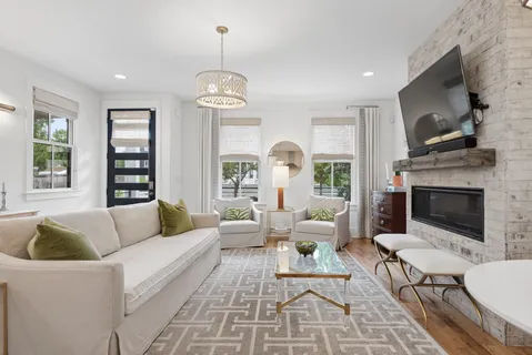 $1,120,000 | 809 45th Avenue North, Nashville, TN 37209