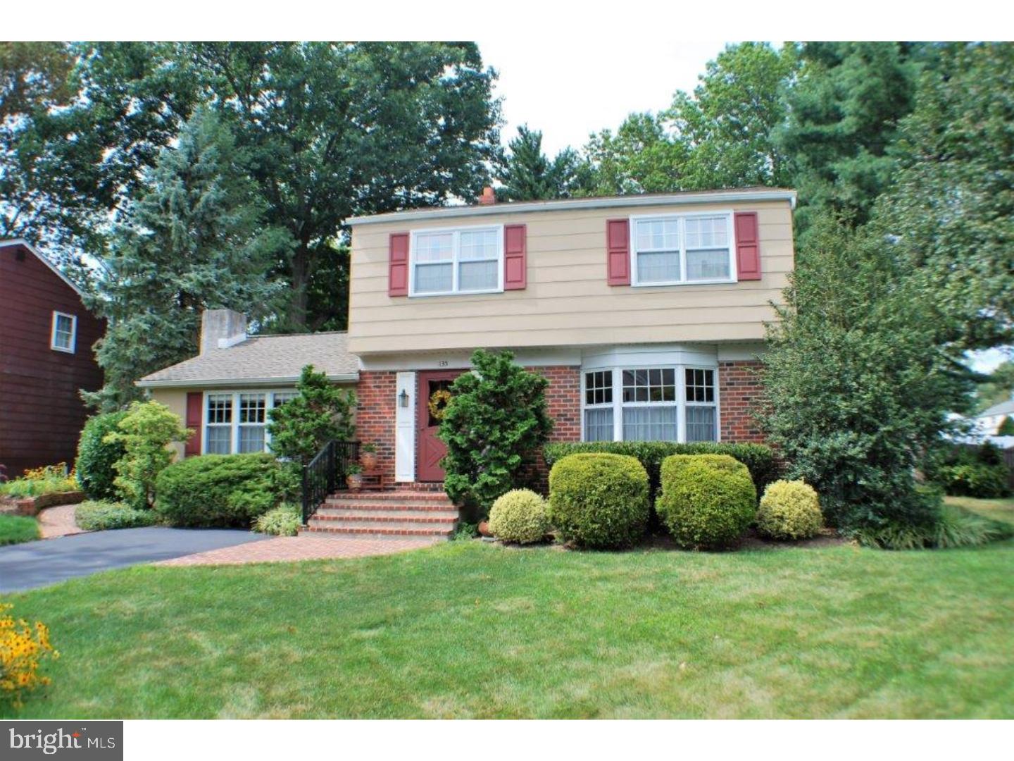 135 Avondale Road Norristown, PA 19403 - Photo 1 of 23 Gallery Image 1