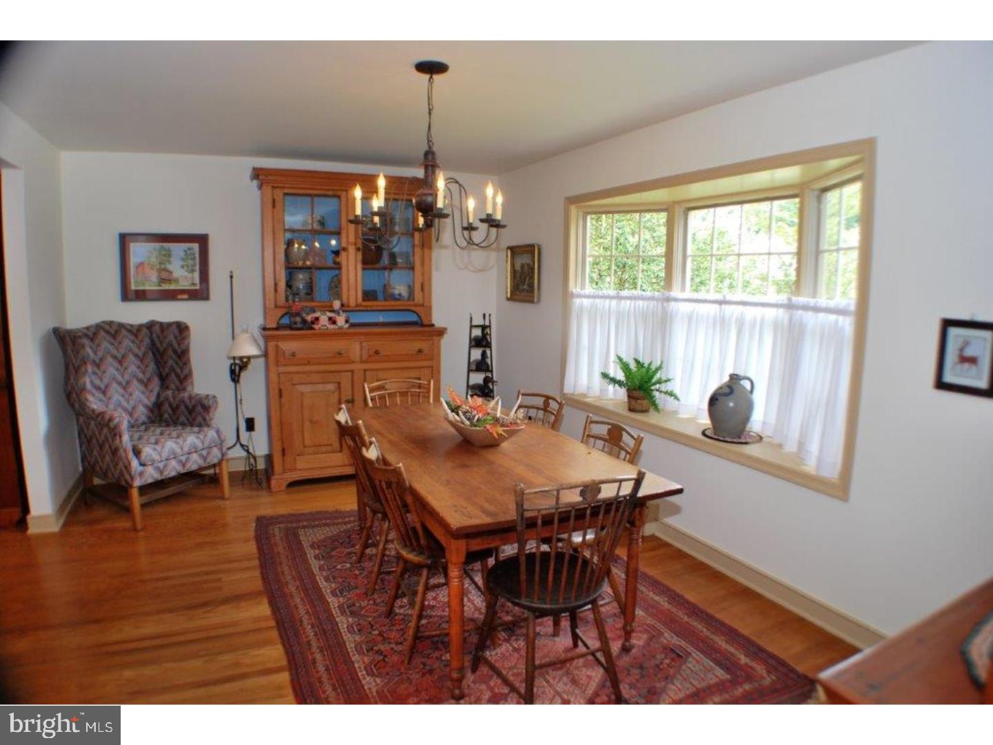 135 Avondale Road Norristown, PA 19403 - Photo 9 of 23 Gallery Image 9