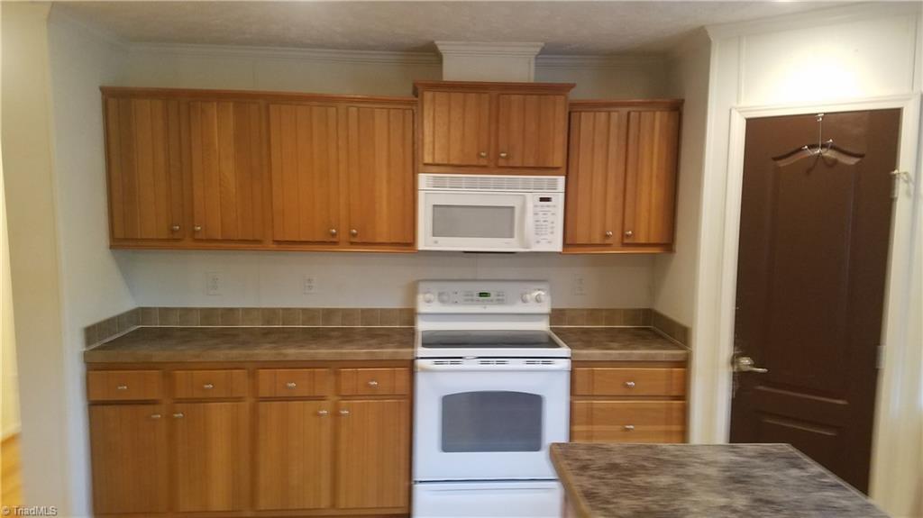 355 Barley Road Reidsville, NC 27320 - Photo 5 of 21 Gallery Image 5