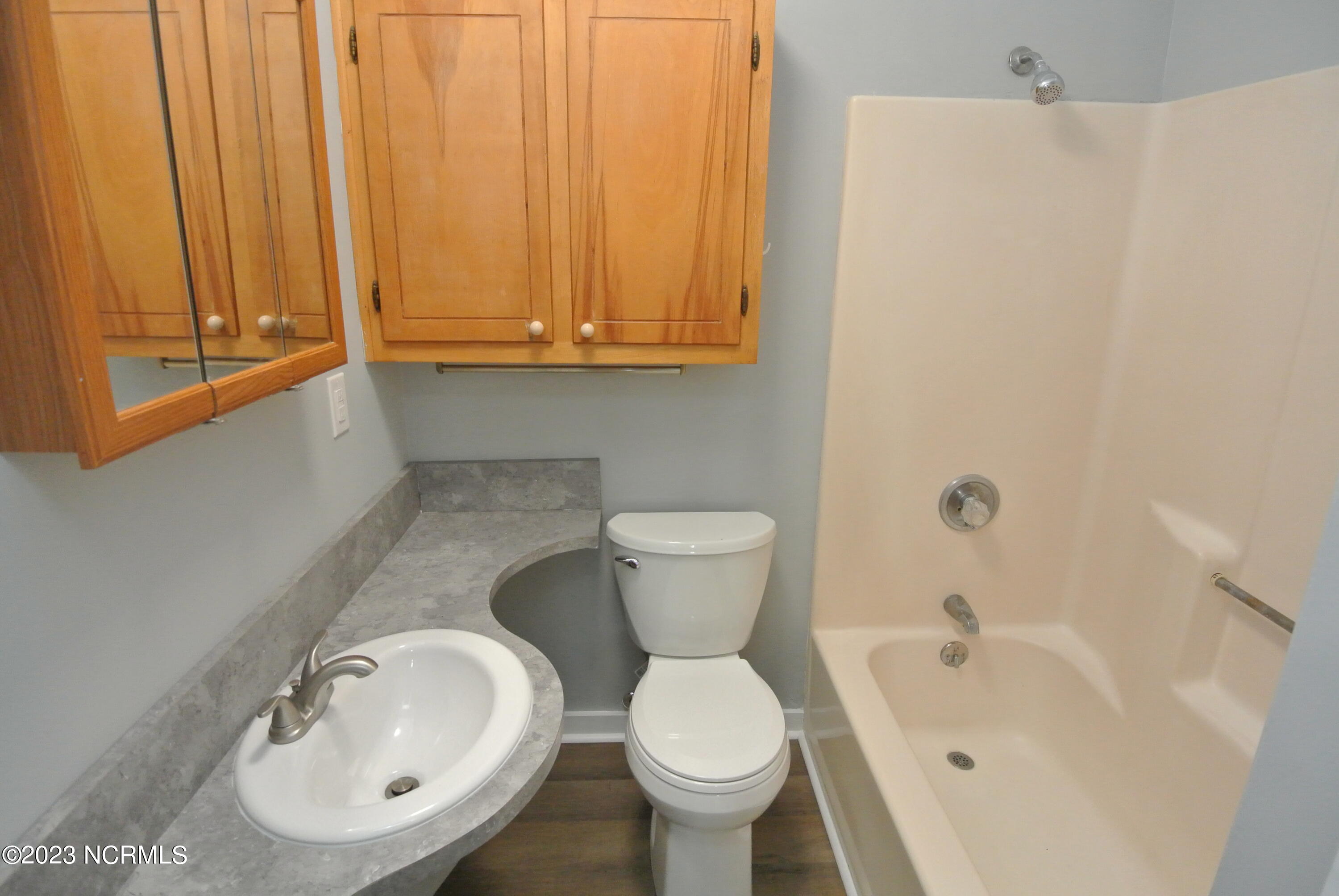 2 Linksiders Road New Bern, NC 28562 - Photo 15 of 21 Bathroom #1