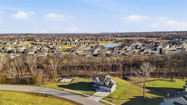 $649,000 | 2101 Petty Road, Kearney, MO 64060