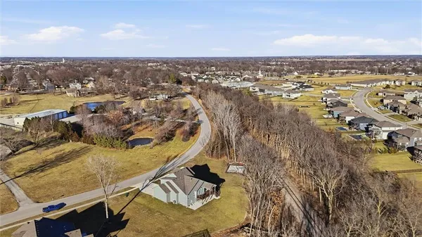$649,000 | 2101 Petty Road, Kearney, MO 64060