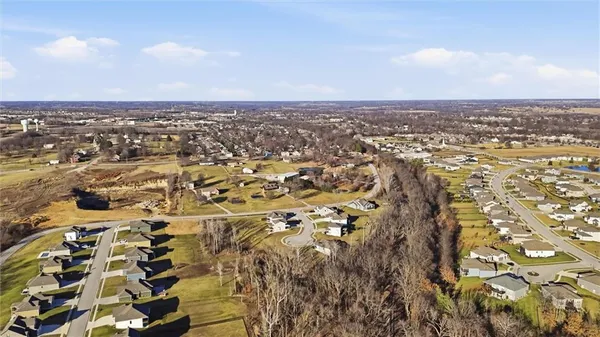 $649,000 | 2101 Petty Road, Kearney, MO 64060