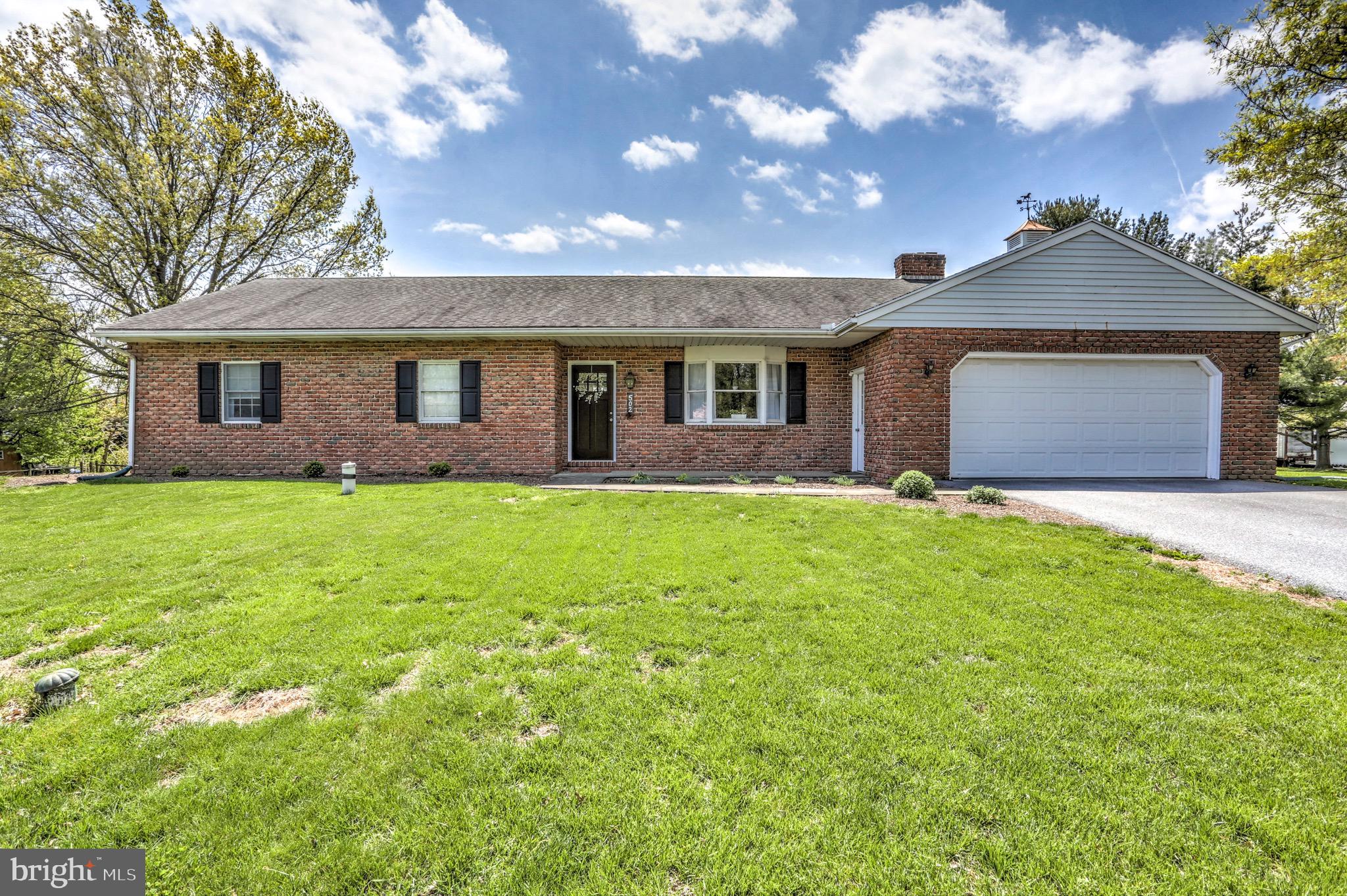 502 Deer Run Road Lititz, PA 17543 - Photo 1 of 38