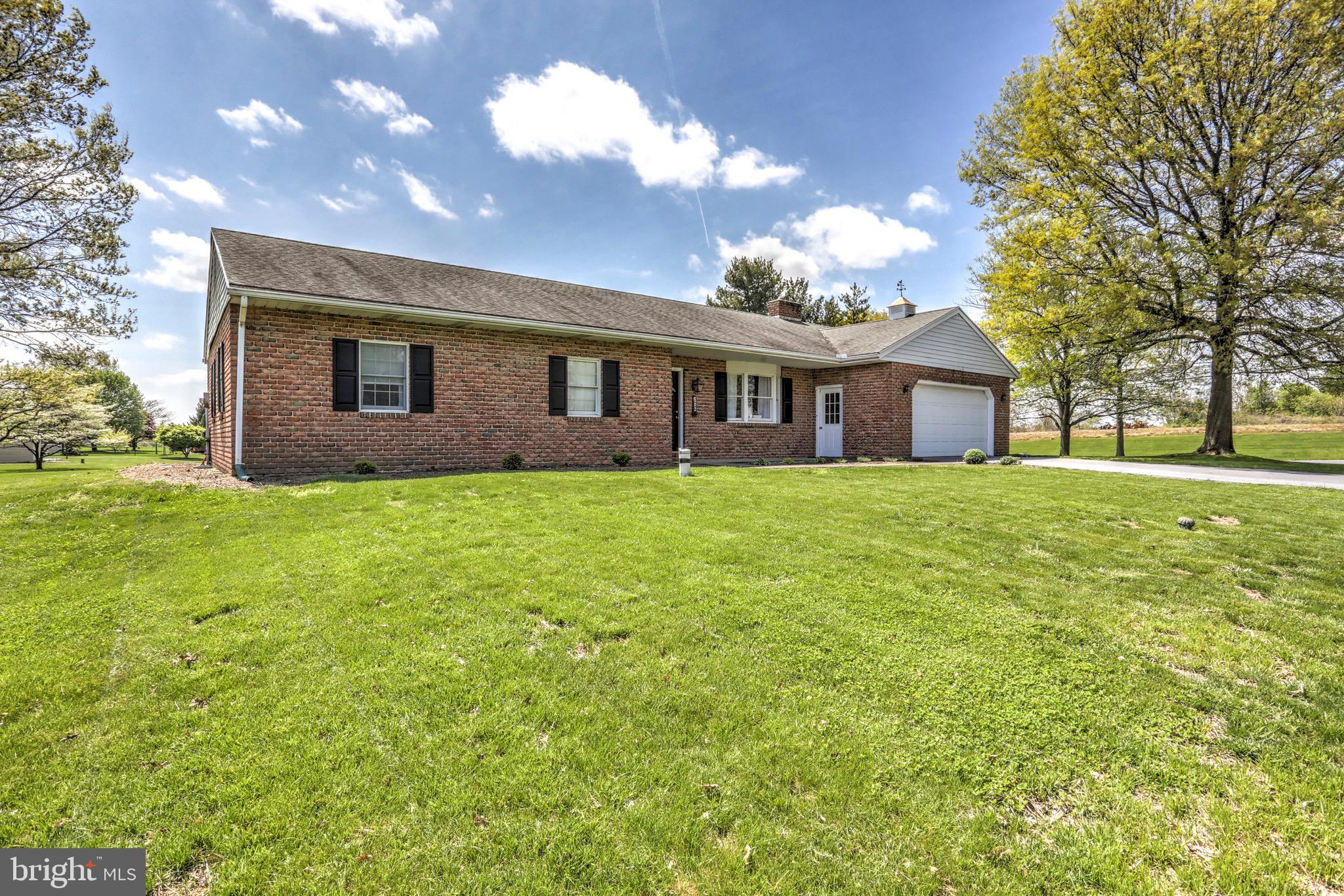 502 Deer Run Road Lititz, PA 17543 - Photo 12 of 38